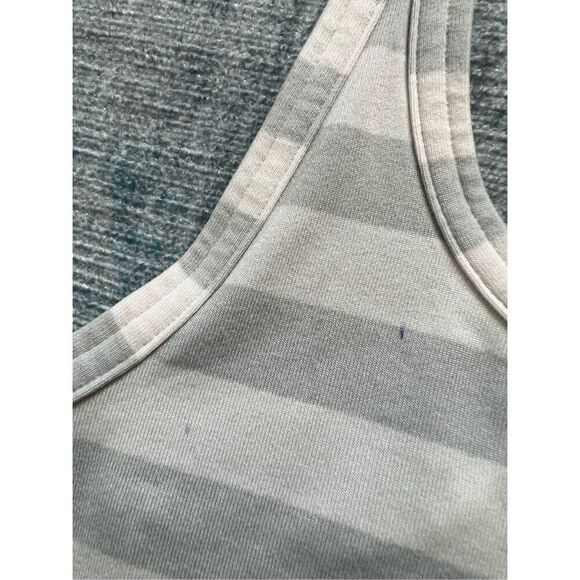 Lululemon Racerback Studio Stripe Tank Top Size 4 - Picture 4 of 6